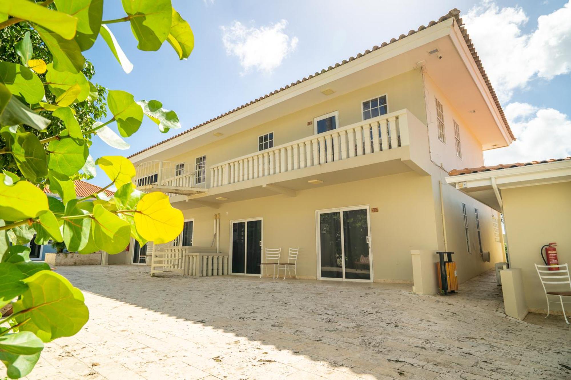 Delynne Boutique Hotel Willemstad Exterior photo